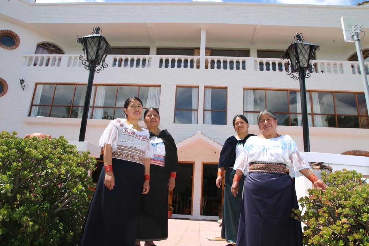 La Posada Del Quinde Otavalo Exterior foto